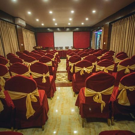 Hotel Prakash International Hetauda Екстер'єр фото