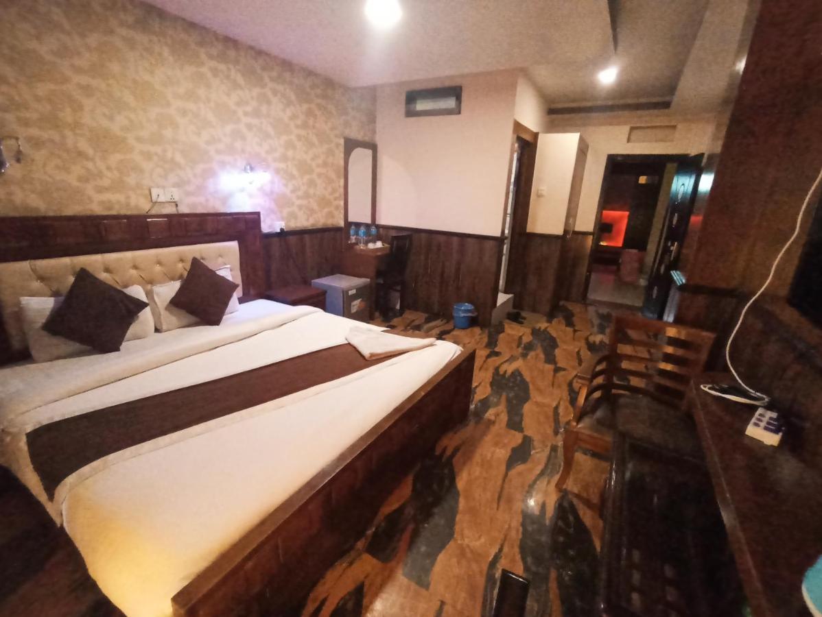 Hotel Prakash International Hetauda Екстер'єр фото