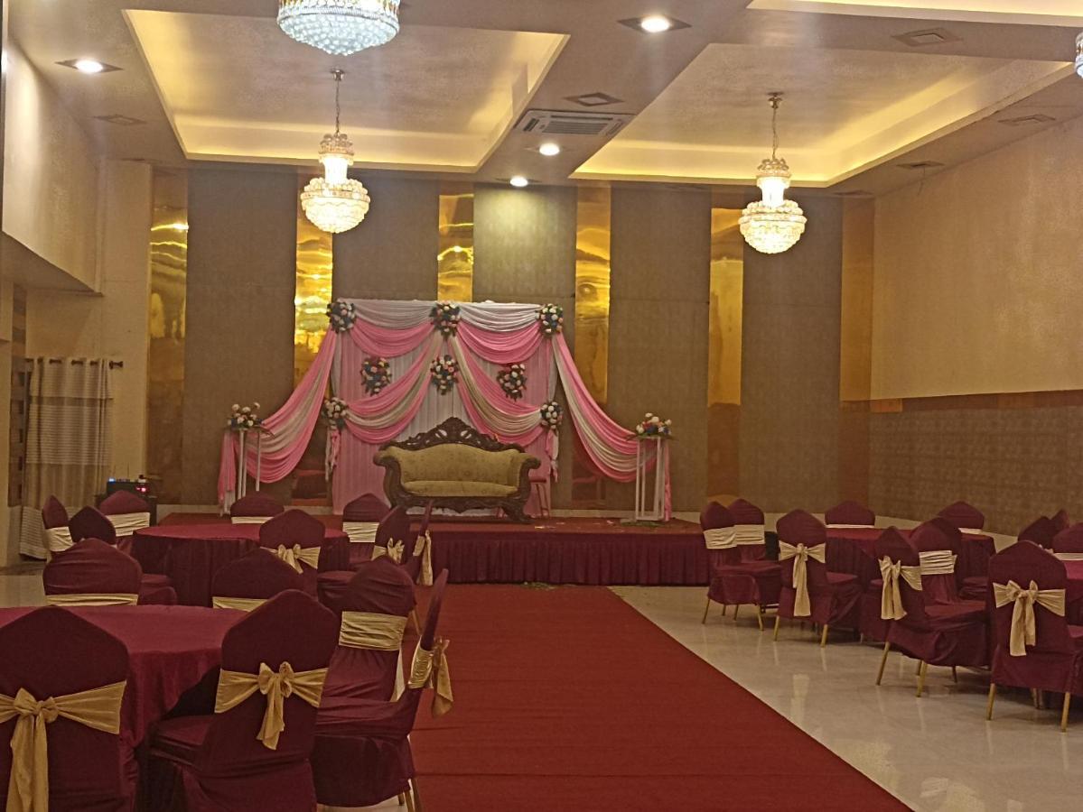 Hotel Prakash International Hetauda Екстер'єр фото