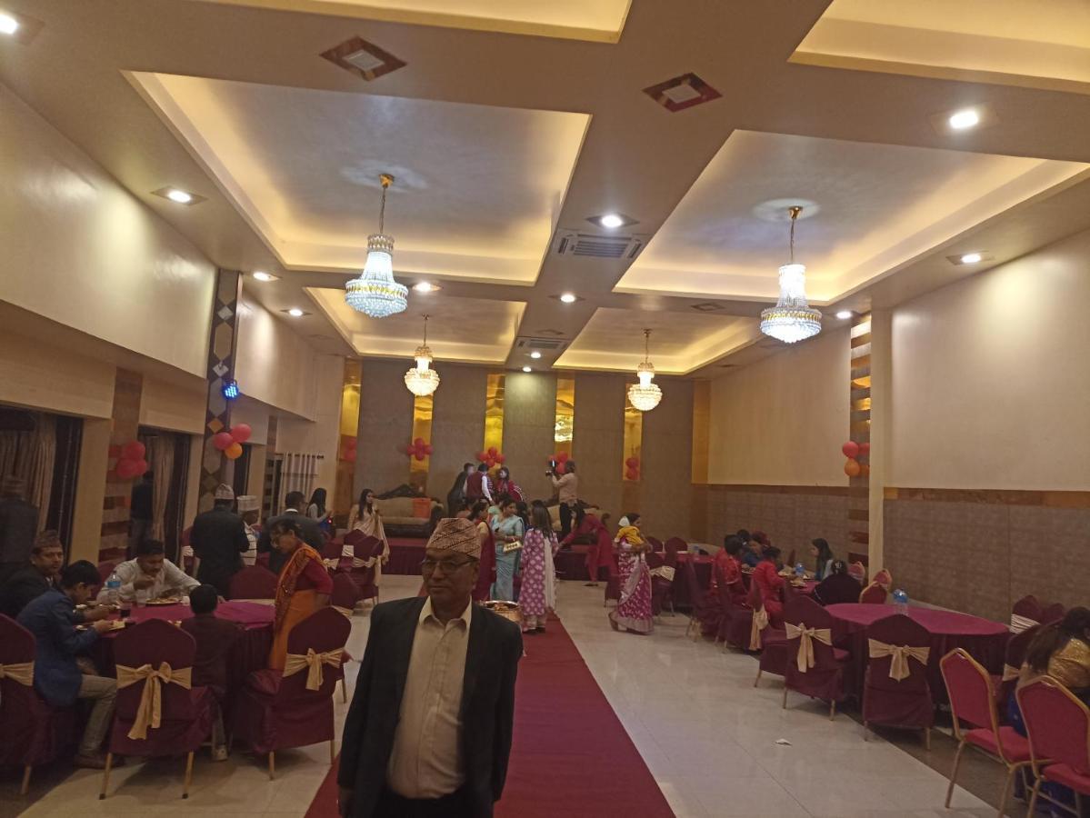 Hotel Prakash International Hetauda Екстер'єр фото
