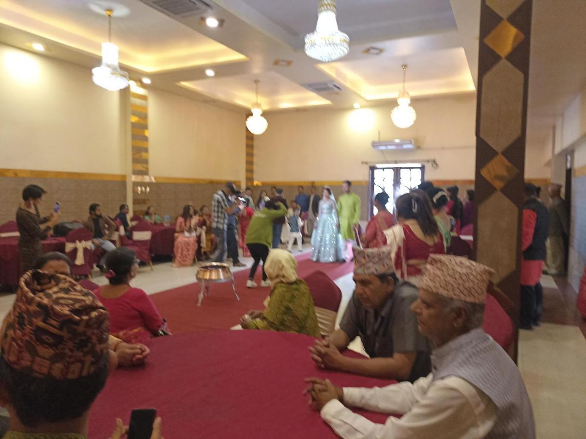 Hotel Prakash International Hetauda Екстер'єр фото